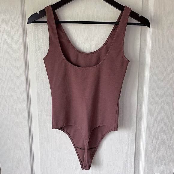 Aritzia Bodysuit - Picture 3 of 4